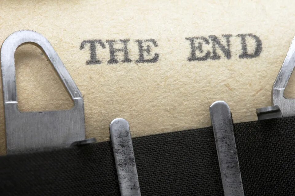 This is youre end лаэзель. End of this story. Последняя страница книги. Ind. The end фото.