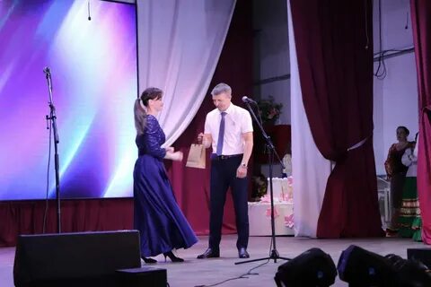 Сцен директор
