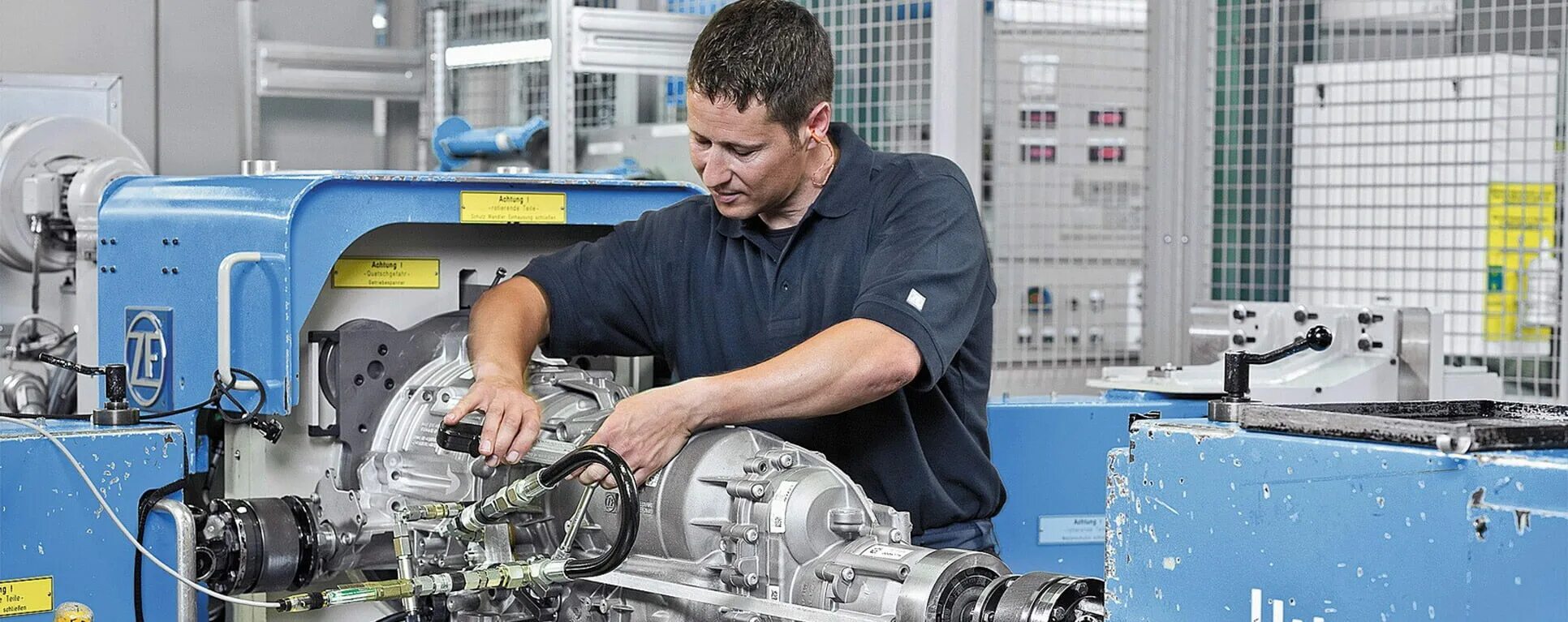 Эксплуатация трансмиссии. Коробка 7g tronic mercedes. Акпп 3t30. Аутоматиц transmission. Тойота приус 51 трансмиссия.