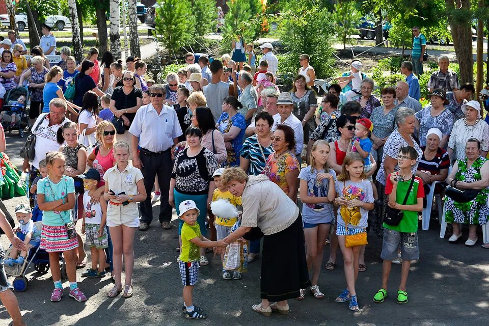 Кордный поселок Омск. Омск Кордный поселок Кордный. Фотографии кордного поселка в городе Омск. Фотографии детей на пятой Кордной Омск.