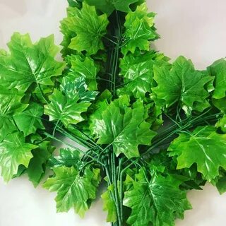 Искусственные листья клена