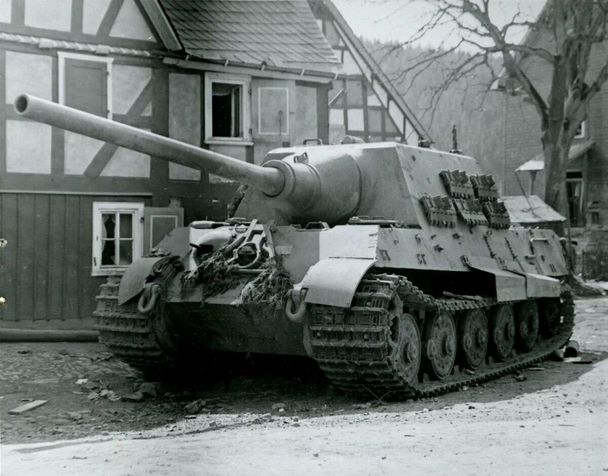 Сау ягдтигр. Jagdtiger prototype мир. Немецкая сау jagdtiger. Танк jagdtiger 8,8. Танк jagdtiger 8,8.