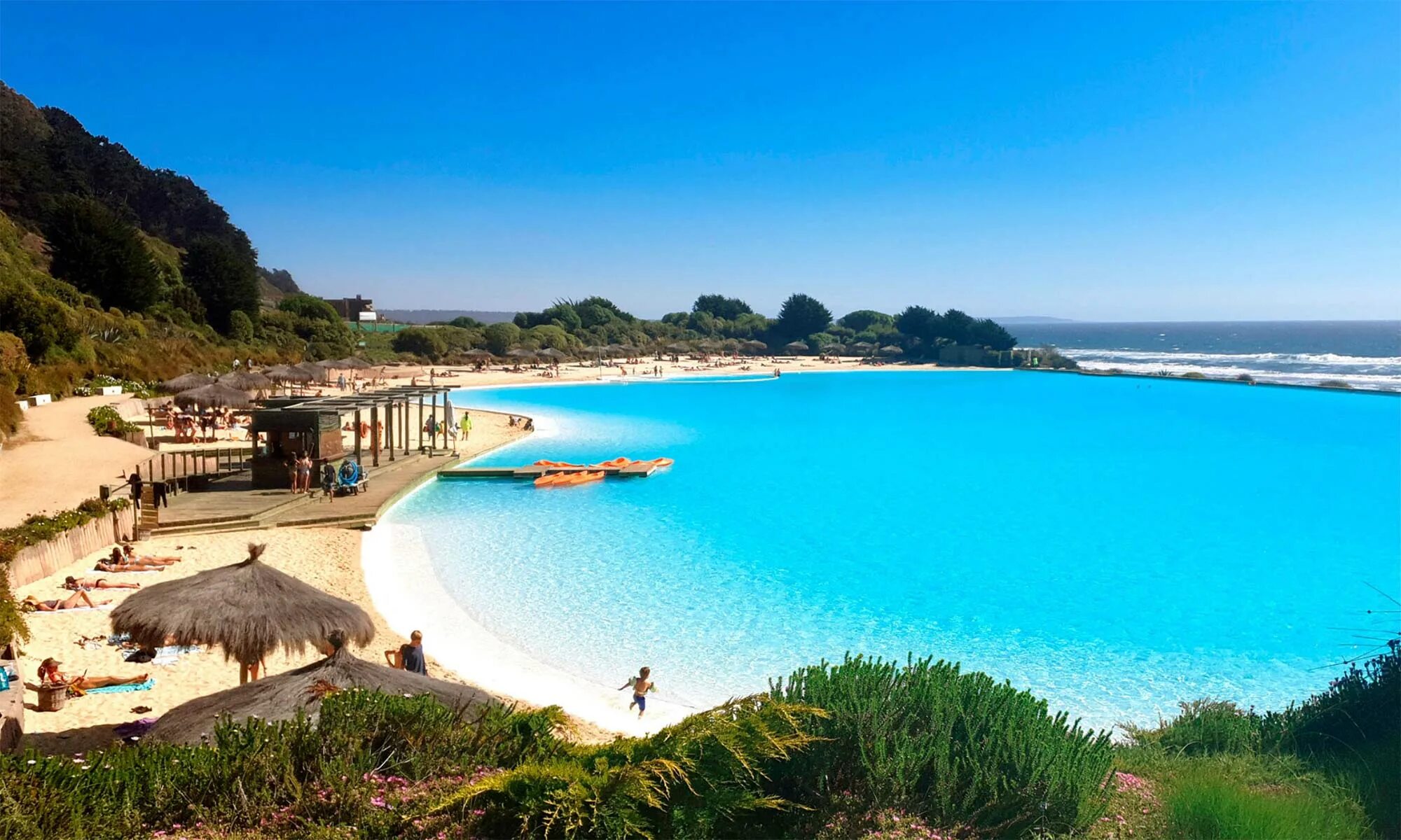 Лагуны работа. Таити остров бора бора. Бора бора голубая лагуна. Грот алгарве. Карибское море голубая лагуна.