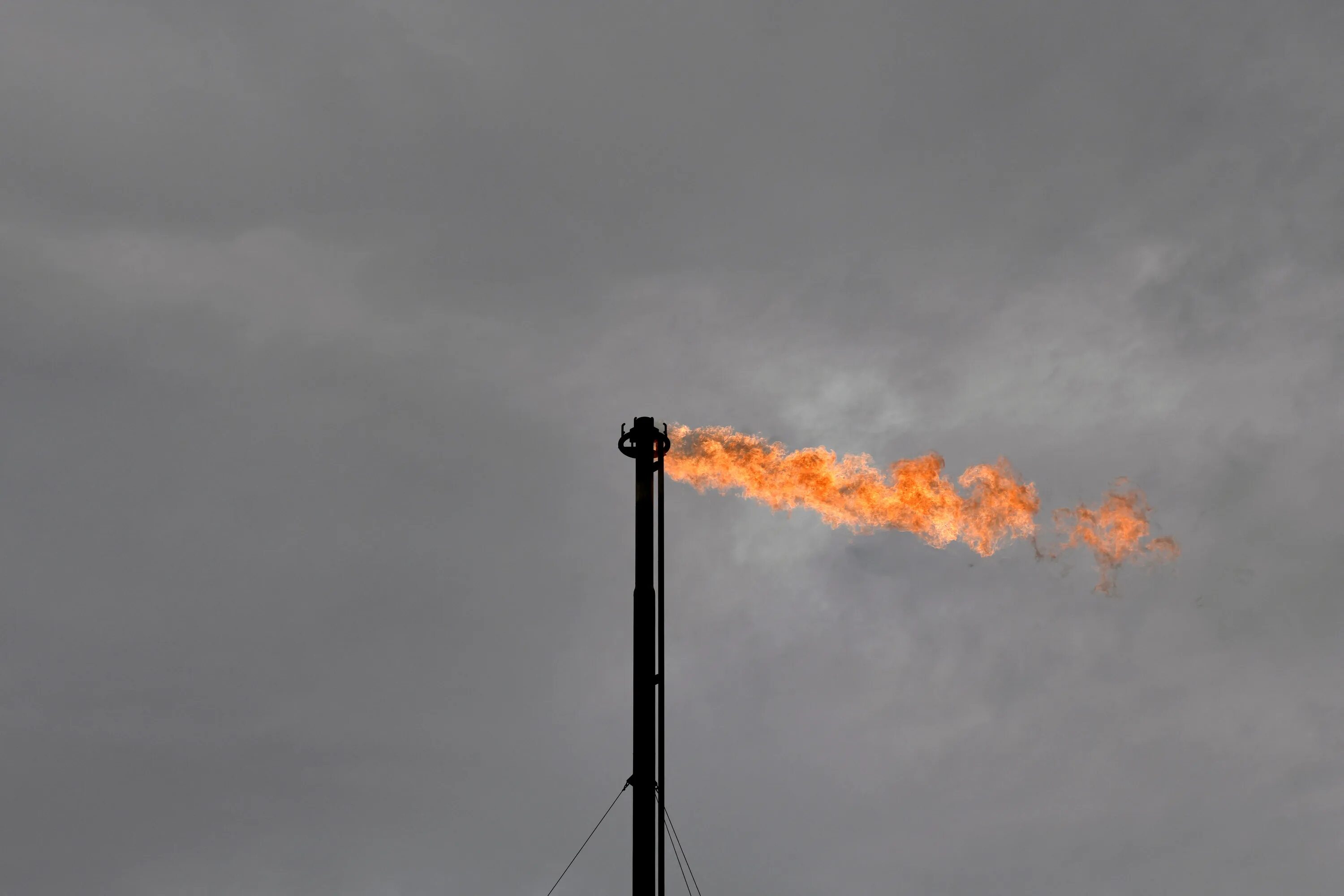 Добыча сланцевого газа в сша по годам. Природный газ новости. Нефть за юани. Сша продают газ. Сша продают газ.