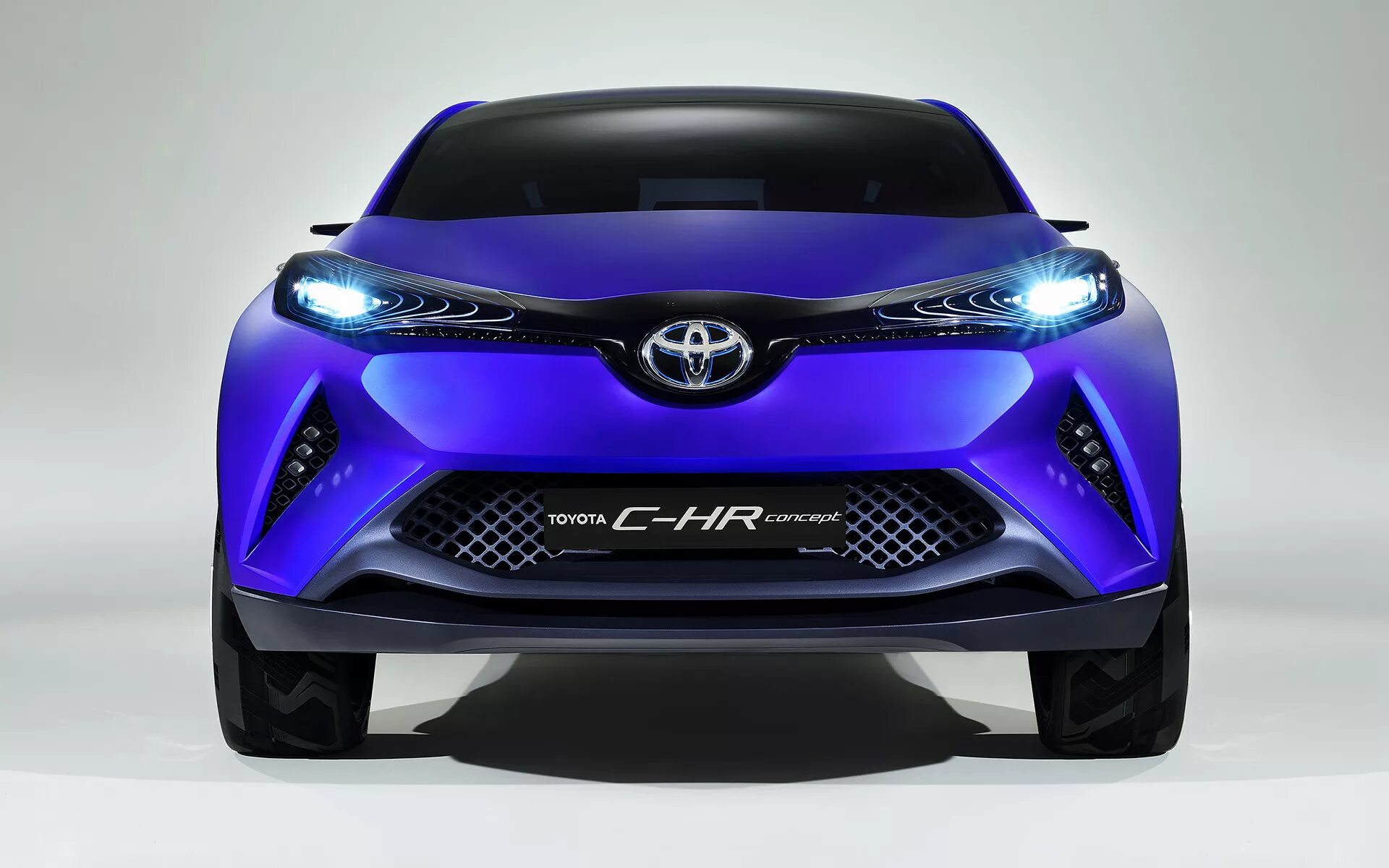 Toyota новые модели. Toyota Chr 2014. Тойота c-HR 2014. Тойота Chr концепт. Toyota c-HR концепт.