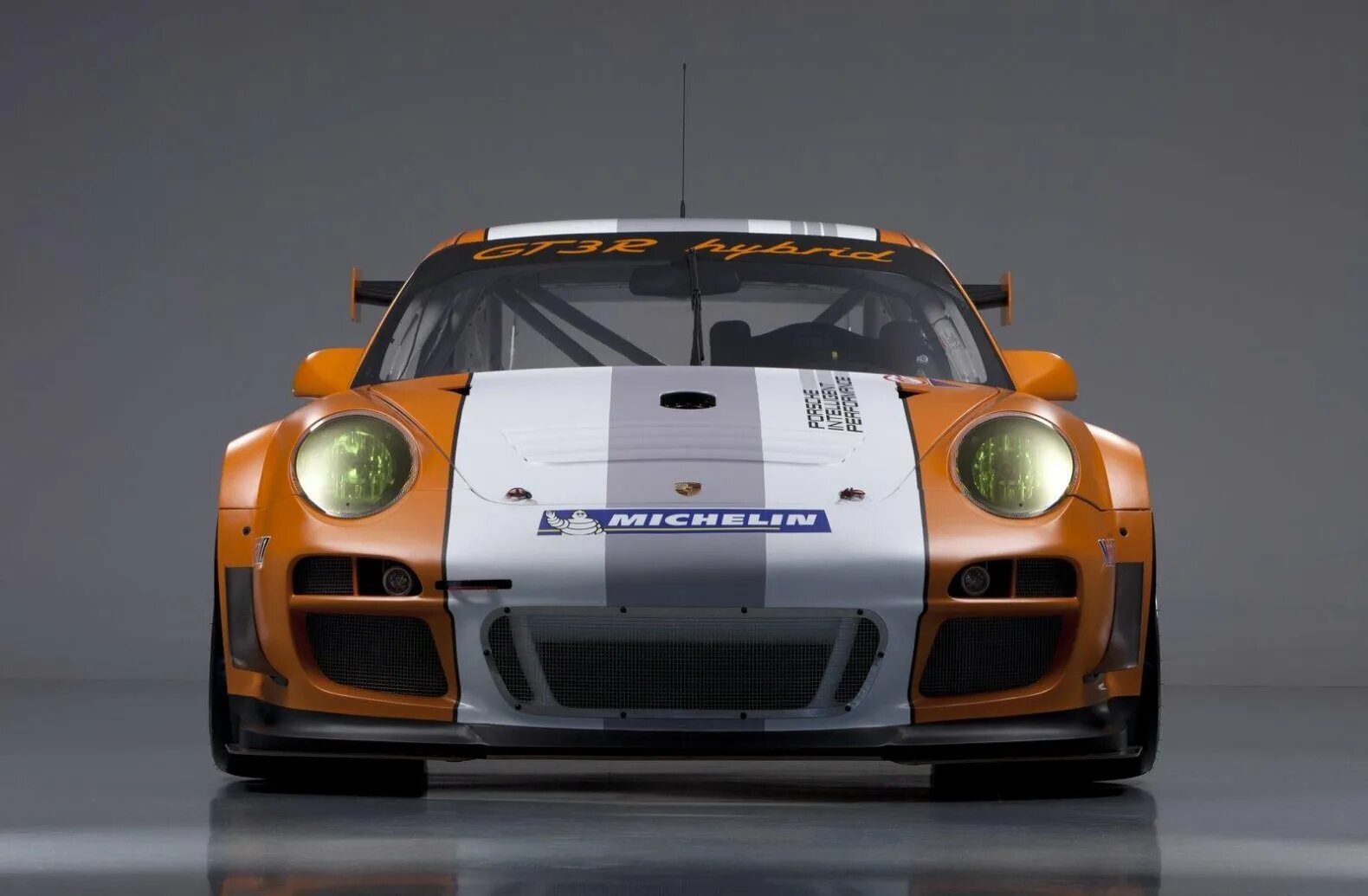 Porsche 911 gt3r 991. Новый porsche gt3 r!⁠⁠. Порше gt3. Гонки порше центры рул. Porsche gt3 r.