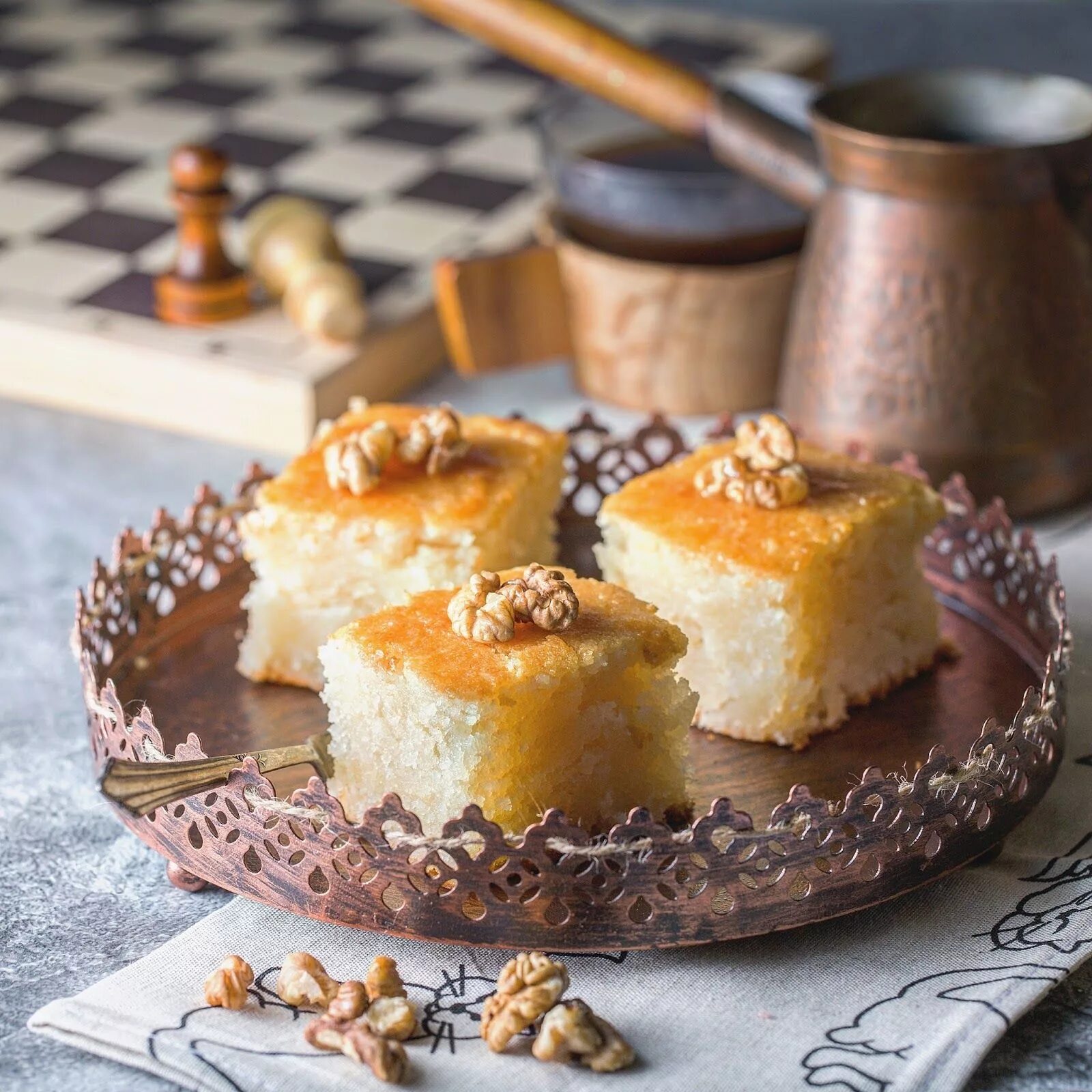 Рецепты сладкие кухня. Пирог губадия. Сладкие блюда и десерты. Арабский пирог басбуса. Домашняя выпечка.