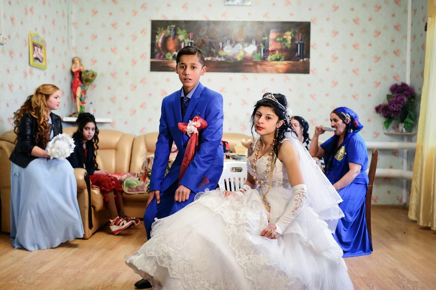4 жены цыганская жена. Сватовство у цыган. Цыганская свадьба. Свадьба цыган. Цыганская невеста.