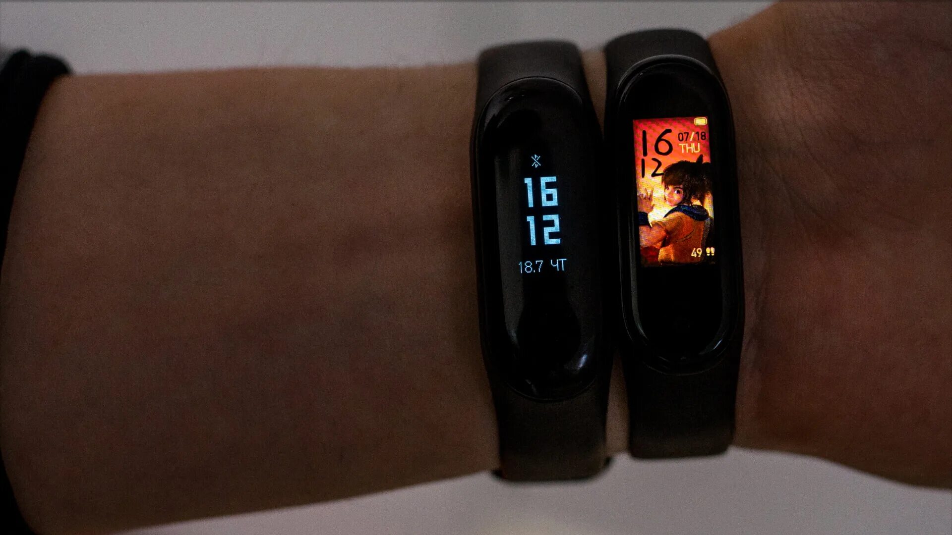 Xiaomi mi Band 5 циферблаты. Циферблат Stalker mi Band 4. Циферблат сталкер на ми банд 4. Циферблаты для mi Band 4.