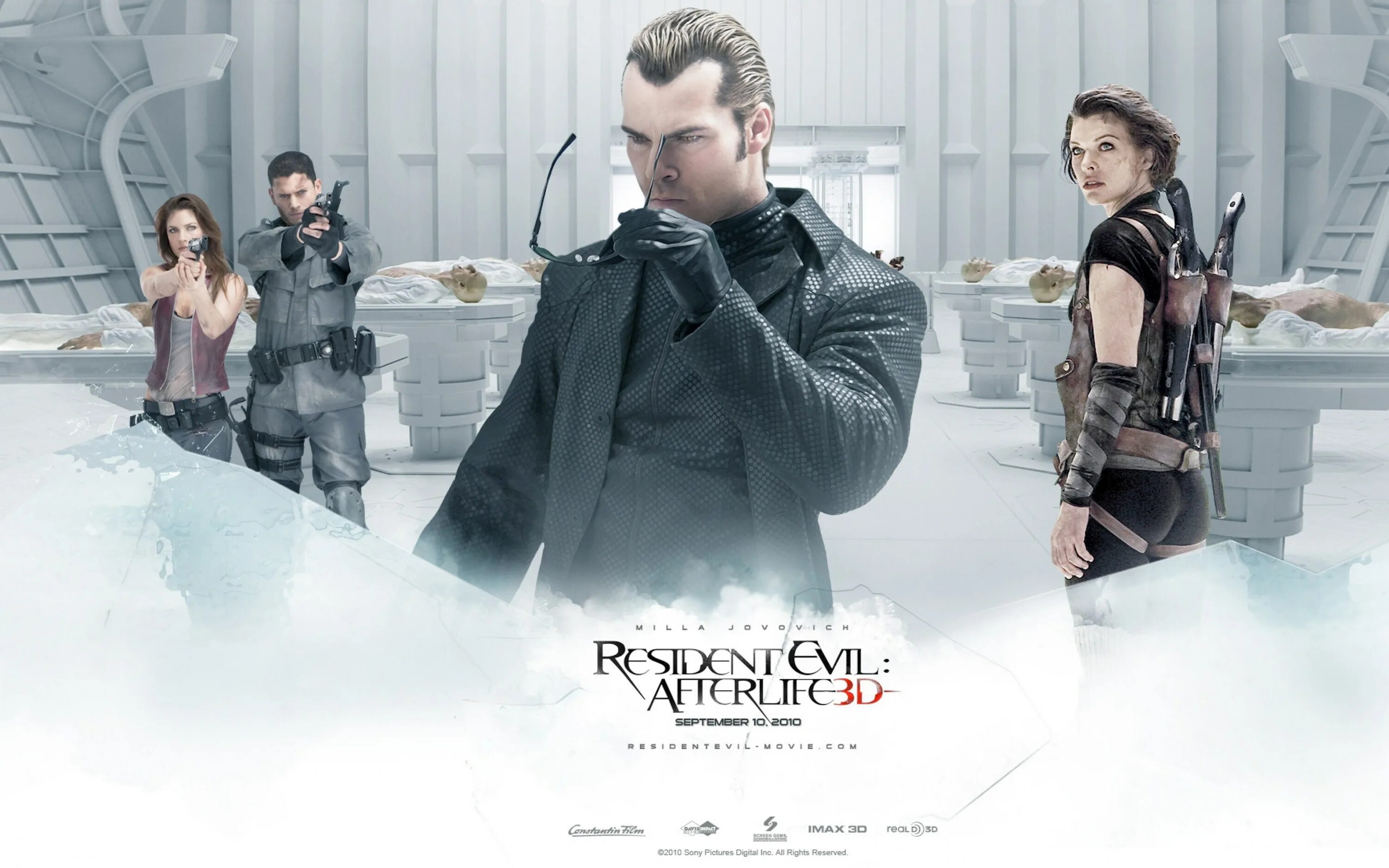 Жизнь после на телефон. Resident Evil: Afterlife 2010. Вентворт Миллер обитель зла. Обитель зла 4. Шон Робертс обитель зла 2.