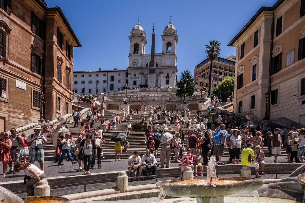 Площадь испании км. Ансамбль на площади испании (севилья). Севильская площадь испании. Франциска. Площадь испании км.