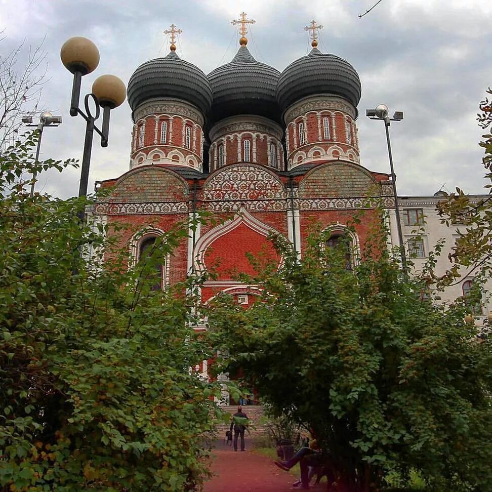 Измайлово Изображения: просматривайте стоковые фотографии, векторные изображения
