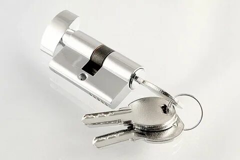 Личинка замка двери с барашком