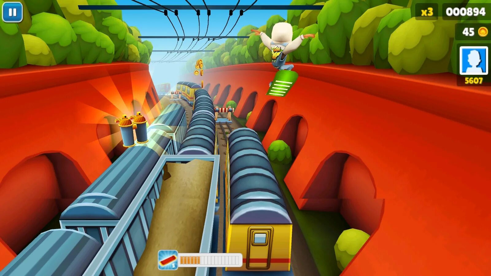 Покажи как скачивать игры. Игра сабвей сёрф 2012. Бегалки Subway Surfers. Сабвей Серферс 2012. Сабвей сёрф монетки.