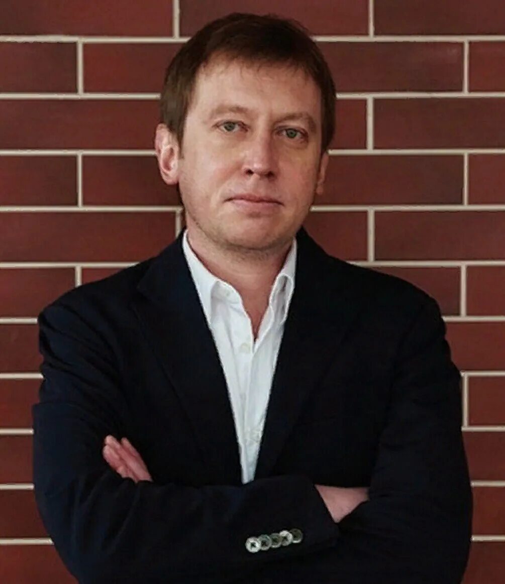 "Миша женился, а у меня до сих пор семьи нет", - грустно вздохнула бывшая жена М