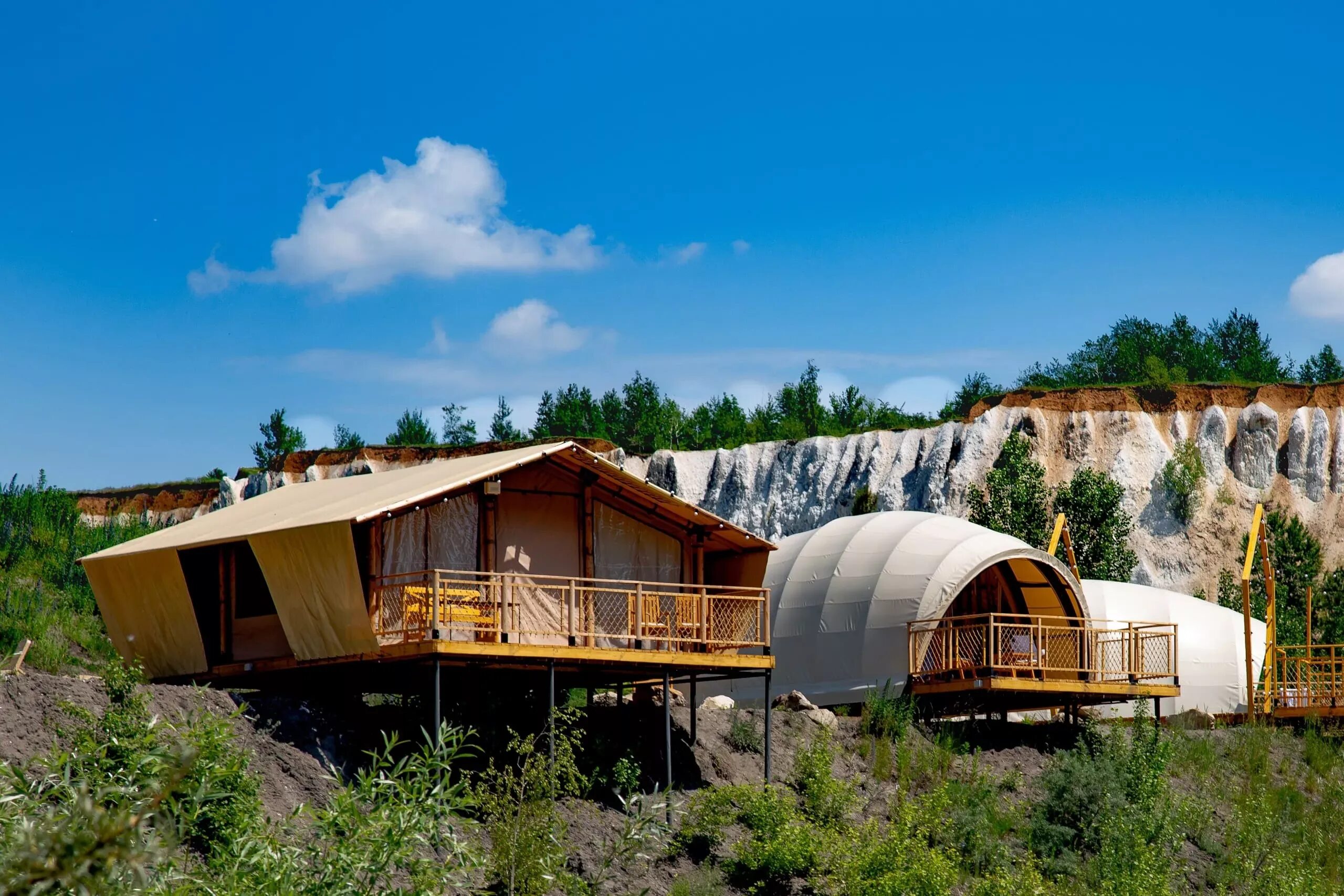 Кемпинг глэм кемпинг абхазия. Альфа глэмпинг. Глэмпинг воронеж. Глэмпинг белый колодец. Глэмпинг воронеж.