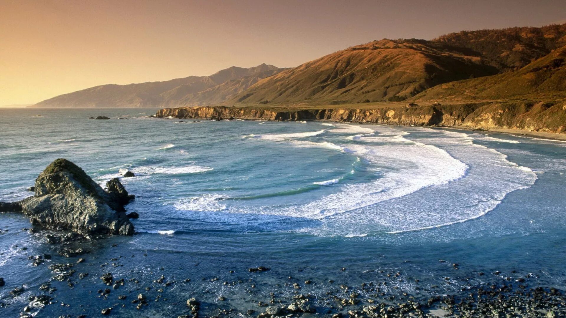 Океан залив ответ. Калифорнийский залив. Калифорнийский залив океан. Калифорнийский залив параллель. Горы Санта-Лусиа.