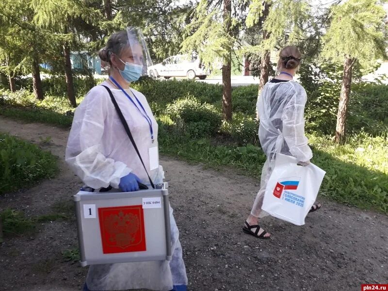 Голосовать пункты. Голосовать пункты. Пункт голосования. Выборы в сша на улице. Интернет голосования мобильный.