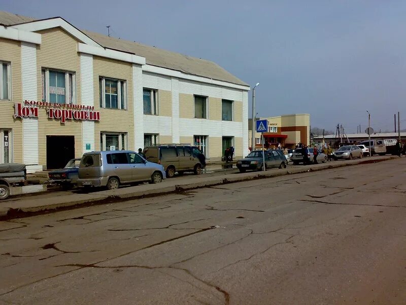 Ужур кирова 40г. Ужур торговый центр. Город ужур красноярский край. Город ужур красноярский ул гоголя 2а. Кафе солнечный ужур.