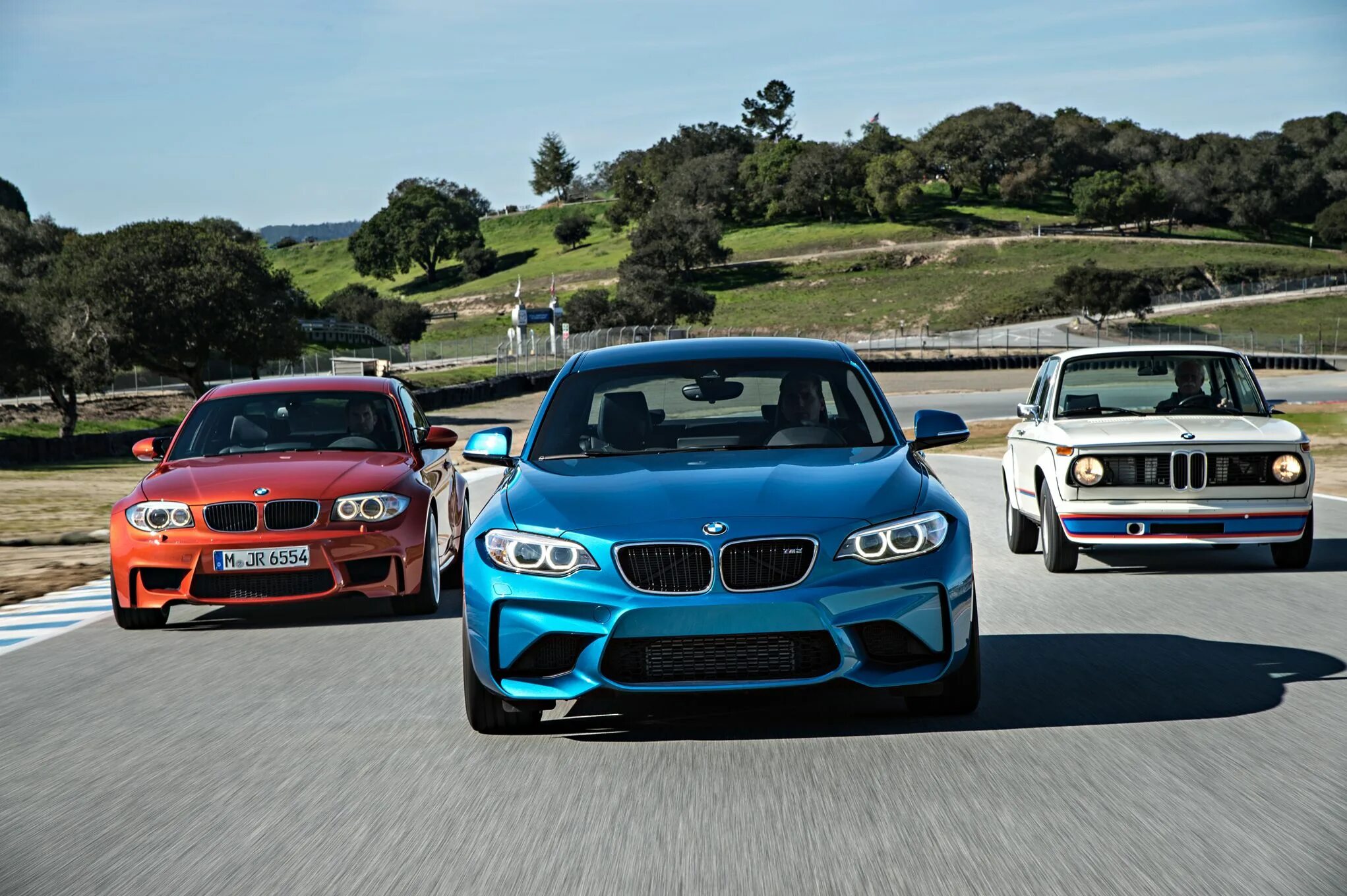 Bmw bi. BMW m2. BMW m2 Coupe. BMW m2 универсал. BMW m2 1 поколение.