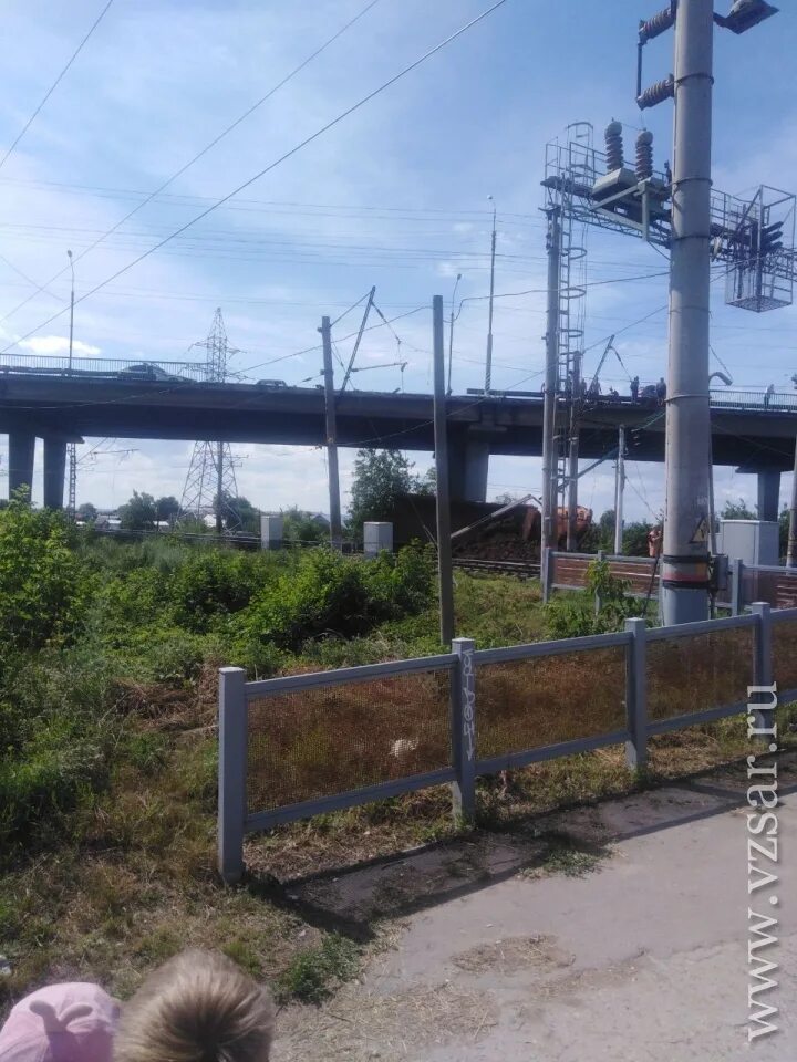 Сирена в энгельсе сейчас. Энгельс мост. Мясокомбинатский мост Энгельс. Мост фото. Приволжский поселок Энгельс мост.