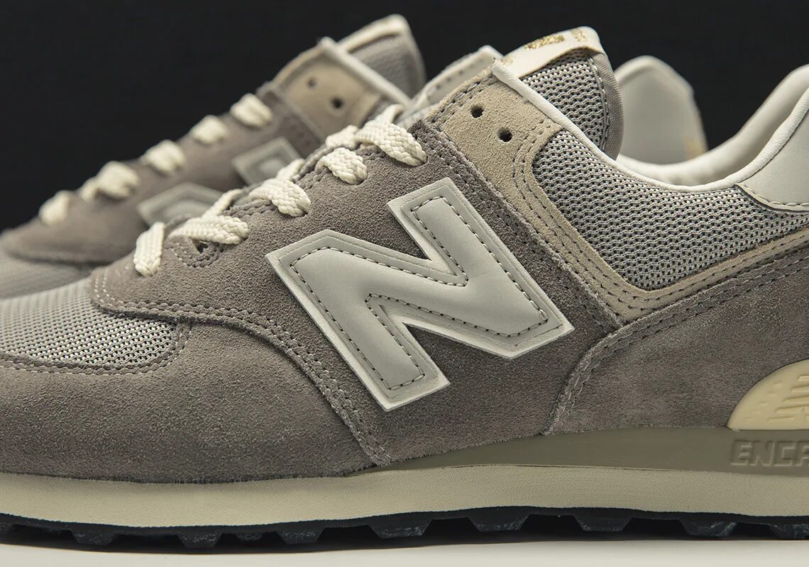 Самые популярные new balance. Нью бэланс 574. New Balance 574 Legacy Grey. New Balance 574 Sport Grey. New Balance 574 Classic оригинал.