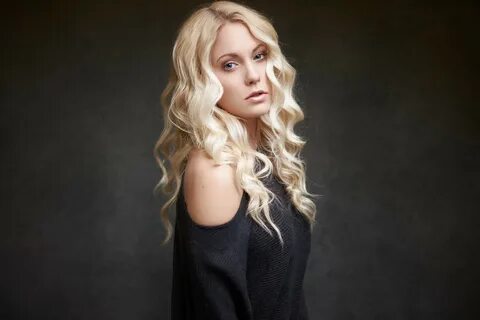 Blonde lady
