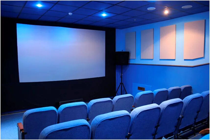 Синий зал кинотеатра