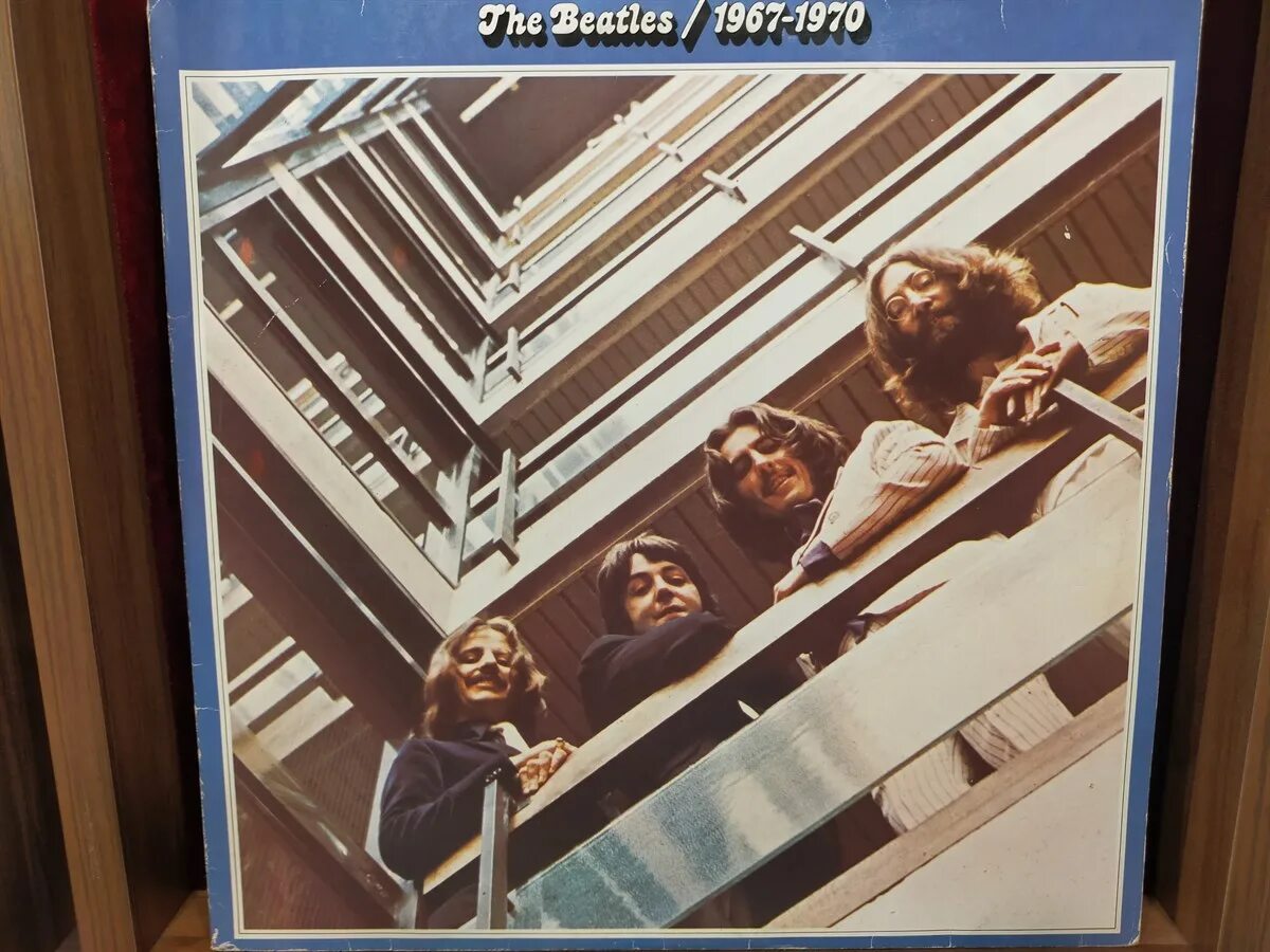 Битлз 1967-1970. The Beatles 1967-1970 винил. Битлз 1967-1970 альбом. Blue album Beatles.