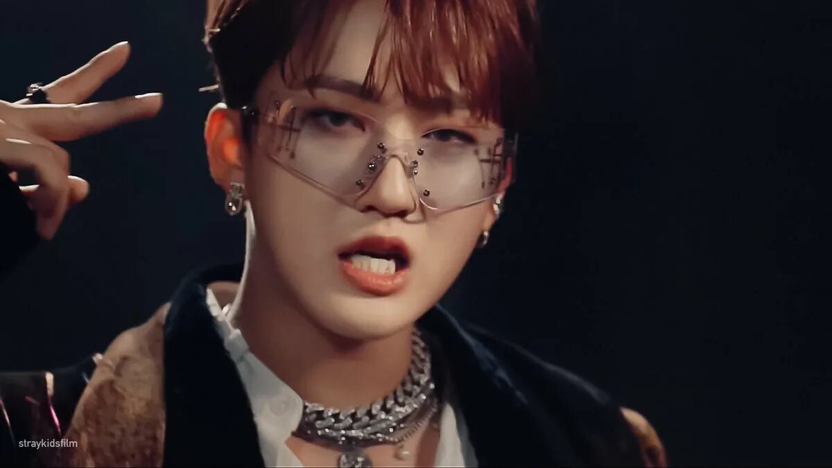 F hero milli changbin mirror mirror. Mirror mirror changbin. hero milli changbin mirror mirror. milli mirror mirror. milli ft. changbin.