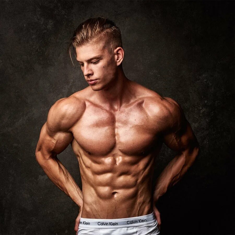 Красивые спортсмены мужчины. Jc salter. Мудик. Фитнес модель алекс атанасов. Дмитрий аверьянов модель 18.