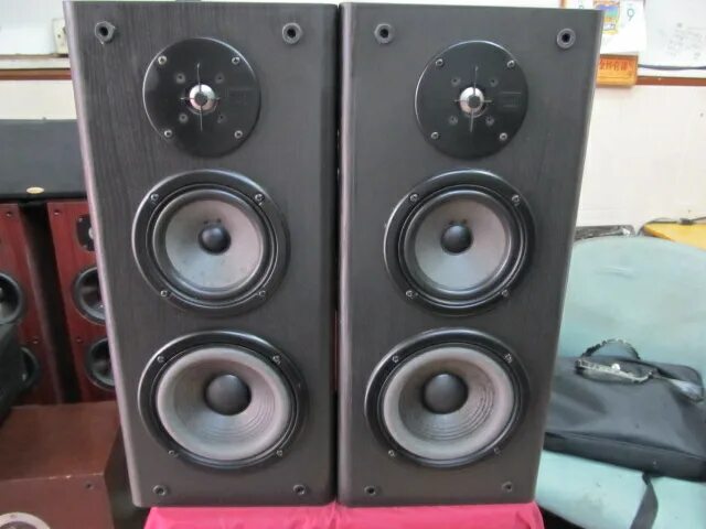 Jbl lx 2005. Jbl lx6. акустика jbl lx. динамик jbl lx. колонки jbl lx 600.
