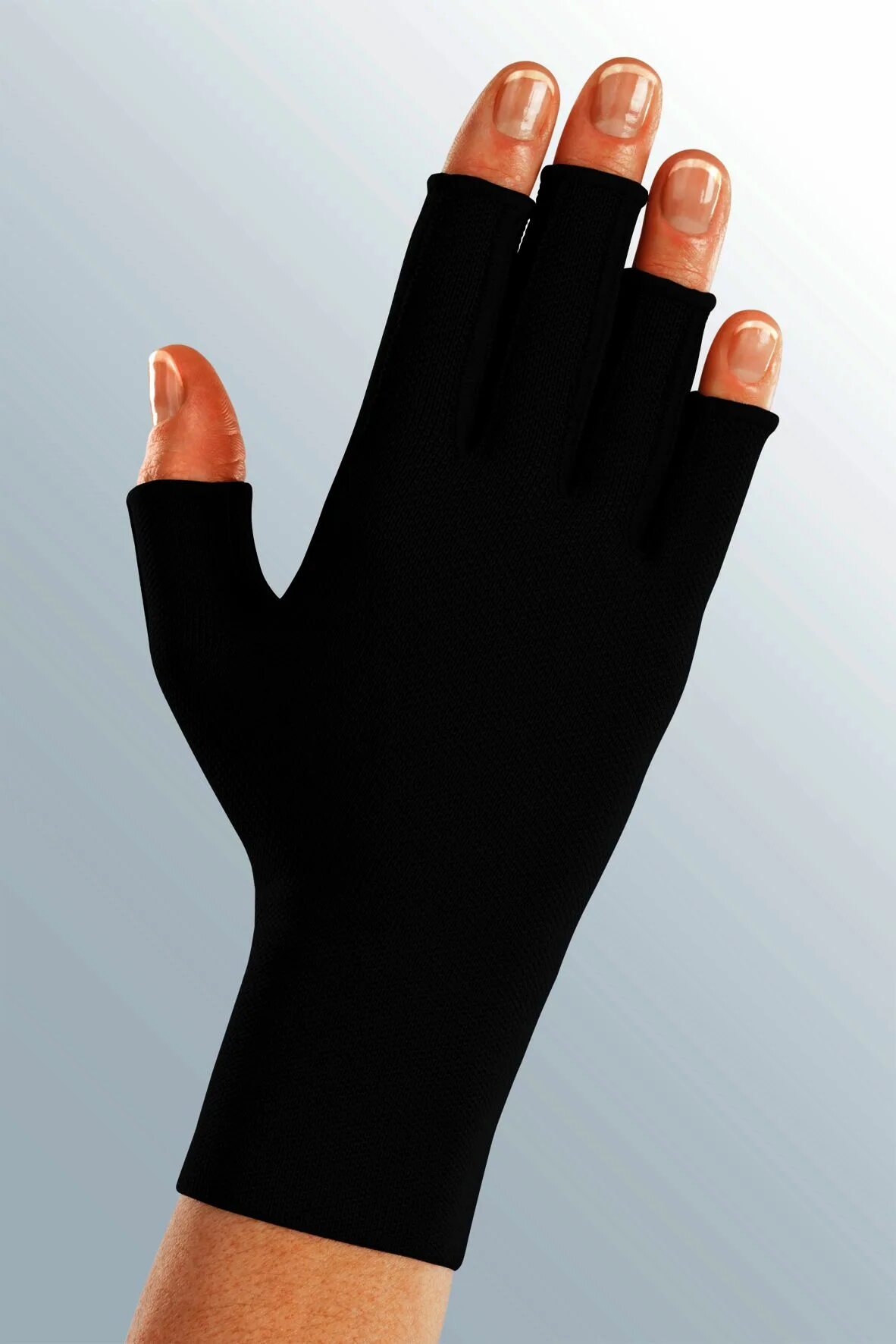 Компрессионные перчатки купить. Mediven Harmony перчатка. Medi перчатка компрессионная с пальцами. Medi перчатка компрессионная с пальцами xерный. Компрессионные перчатки без пальцев.