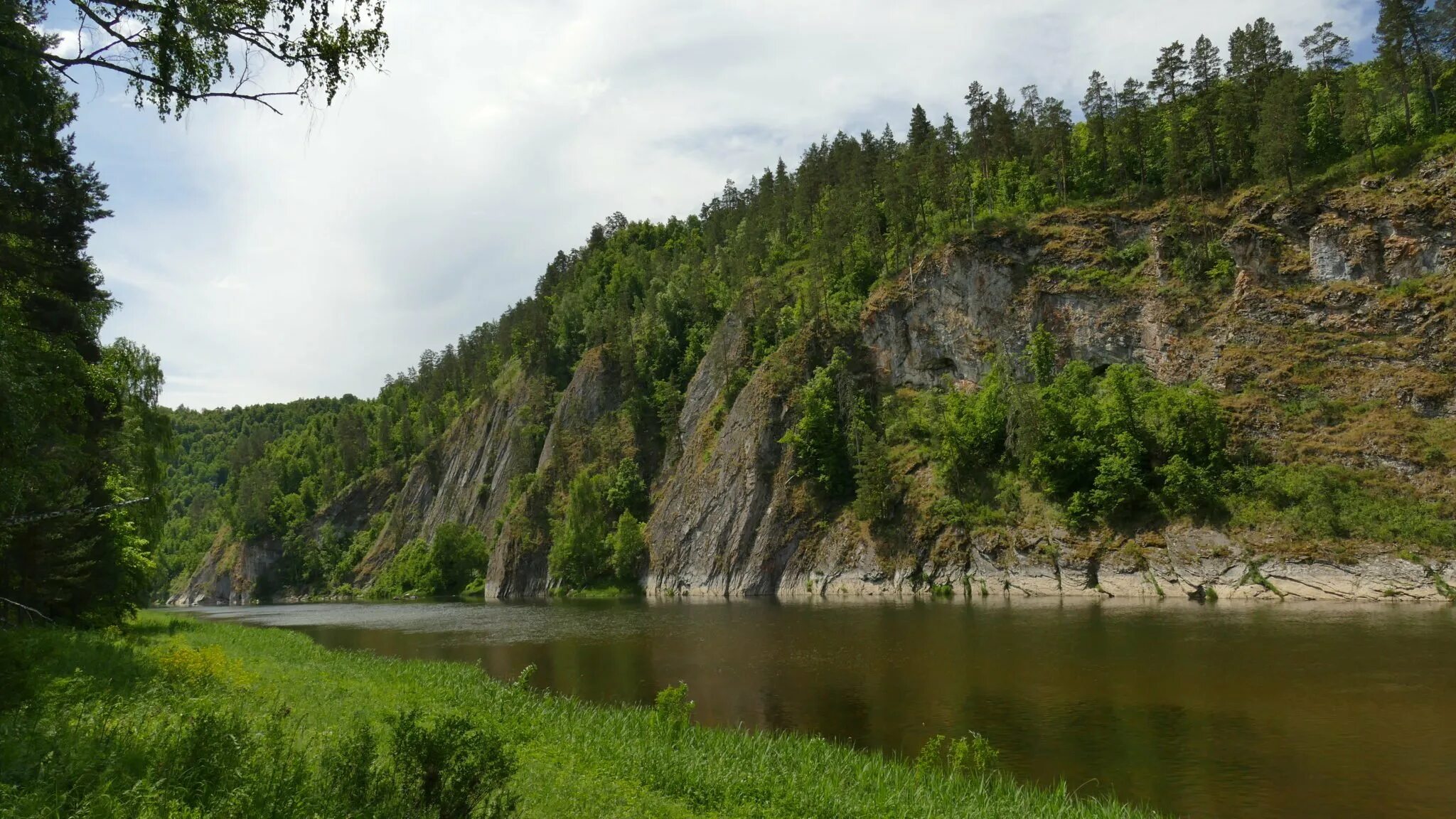 Река белая Башкортостан Андреевка. Гора Янгантау. Гора Янгантау в Башкирии. Янгантау гора достопримечательности Башкортостана.