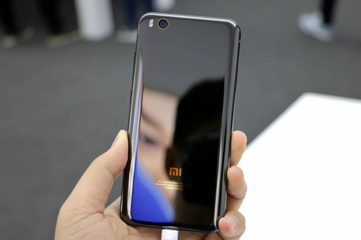 Новый ми 6. Xiaomi mi 6. Xiaomi mi6 Black. Xiaomi mi 6 Ceramic. Xiaomi mi 6 Flagman.