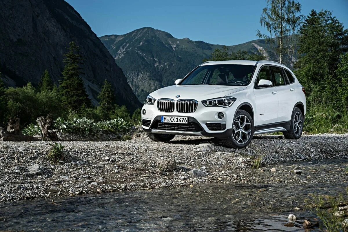 BMW x1. BMW x1 XLINE. BMW x1 f48. BMW x1 белая. Купить бмв f48