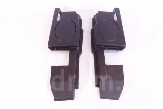 Поперечины на ниву 2121 алюминиевая. Крепление багажника нива 2121. Поперечины на ниву 21214. Кронштейны багажника на ниву 21214. Опоры багажника нива.