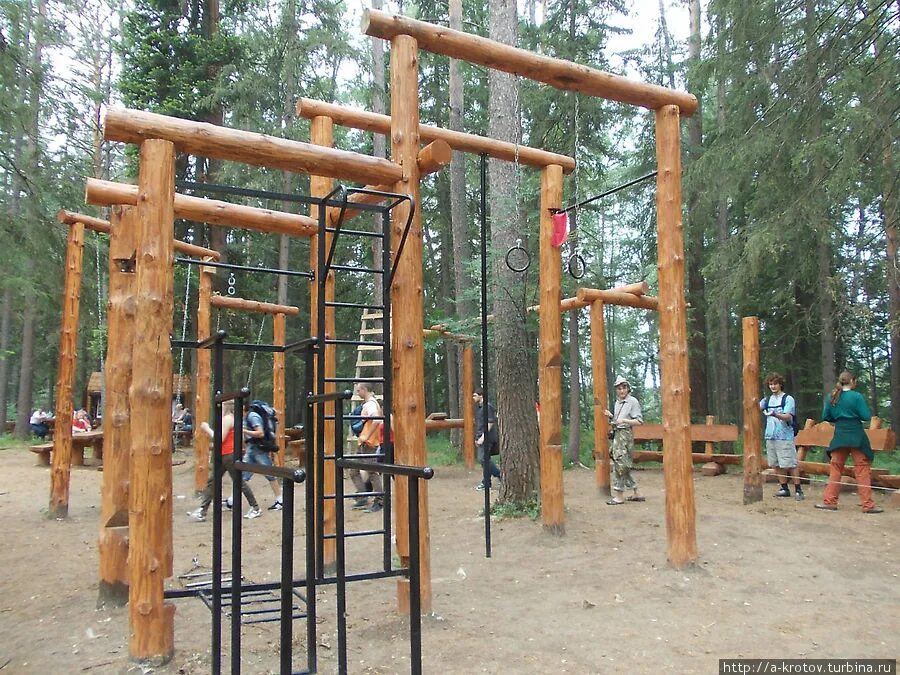столбы красноярск заповедник гранитный карьер. площадка для качелей на даче. бревно столб. парковая качель олимпия. качели на столбах на дачу.