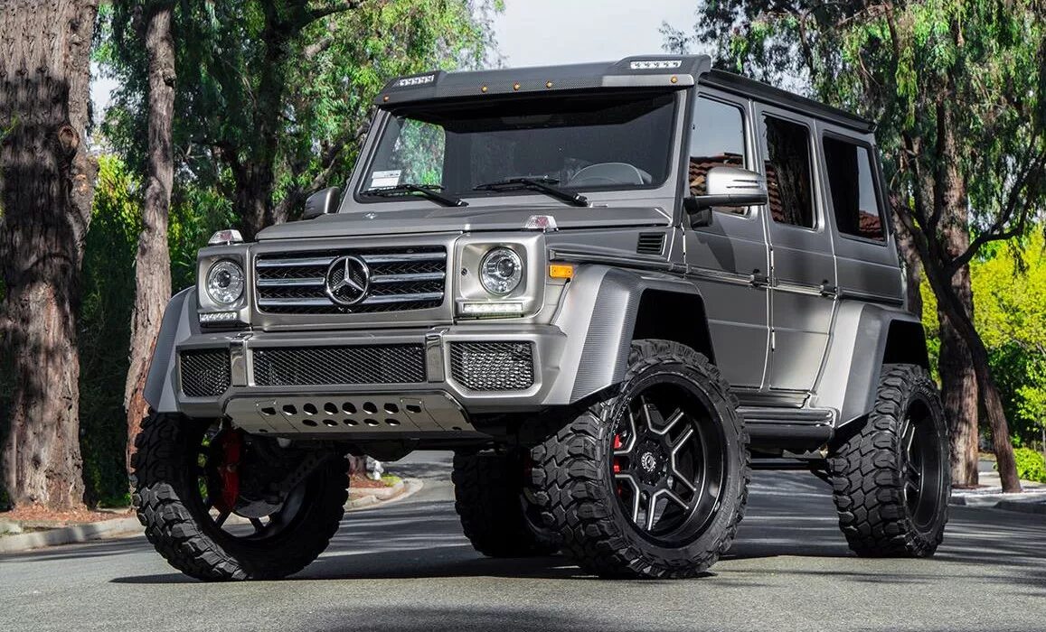 Мерседес Бенц g500 4x4. Mercedes Benz g-class g500. Мерседес g550 4x4. Mercedes g500 4x4 2.