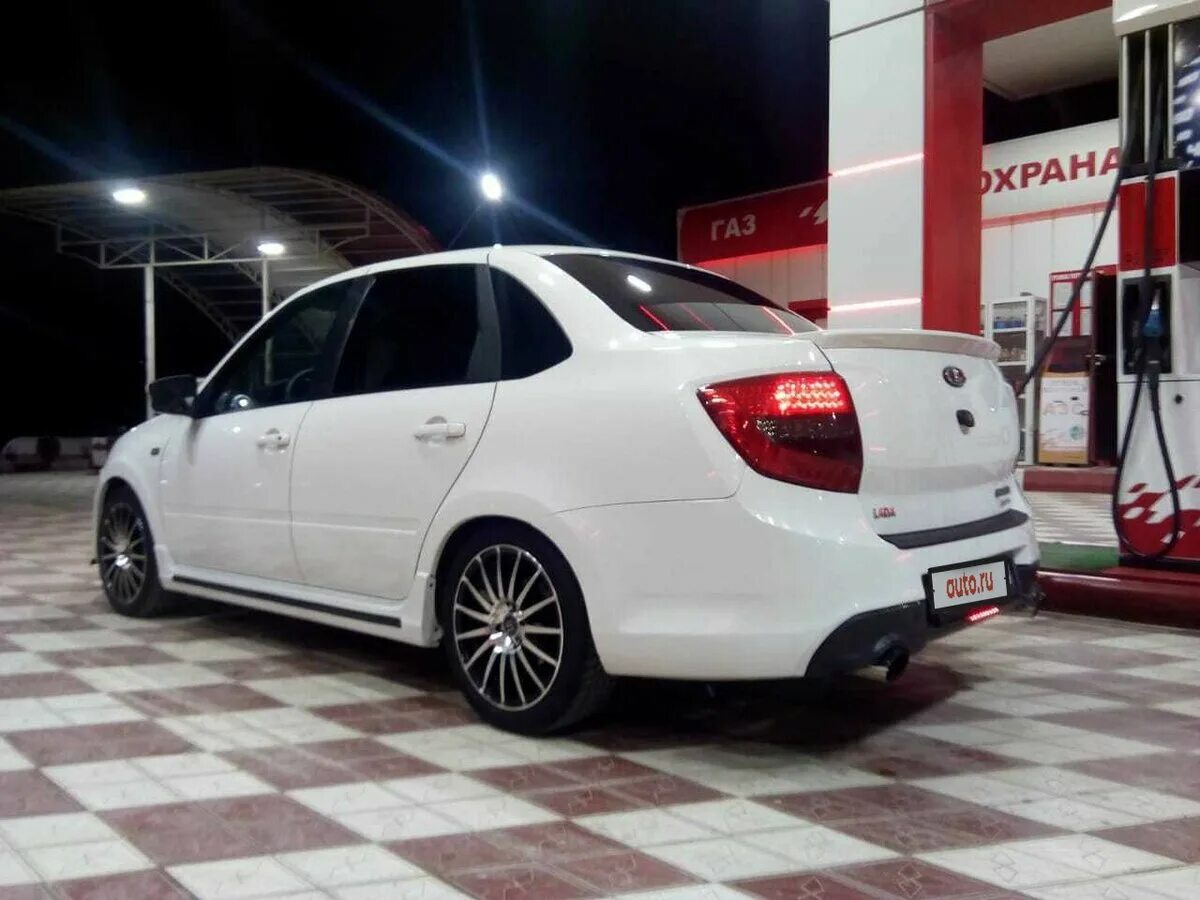 Гранта спорт 2014 год. Гранта спорт 2015 белая. Гранта 2 спорт белая. 195/50/16 Гранта спорт. Гранта спорт Осетии.