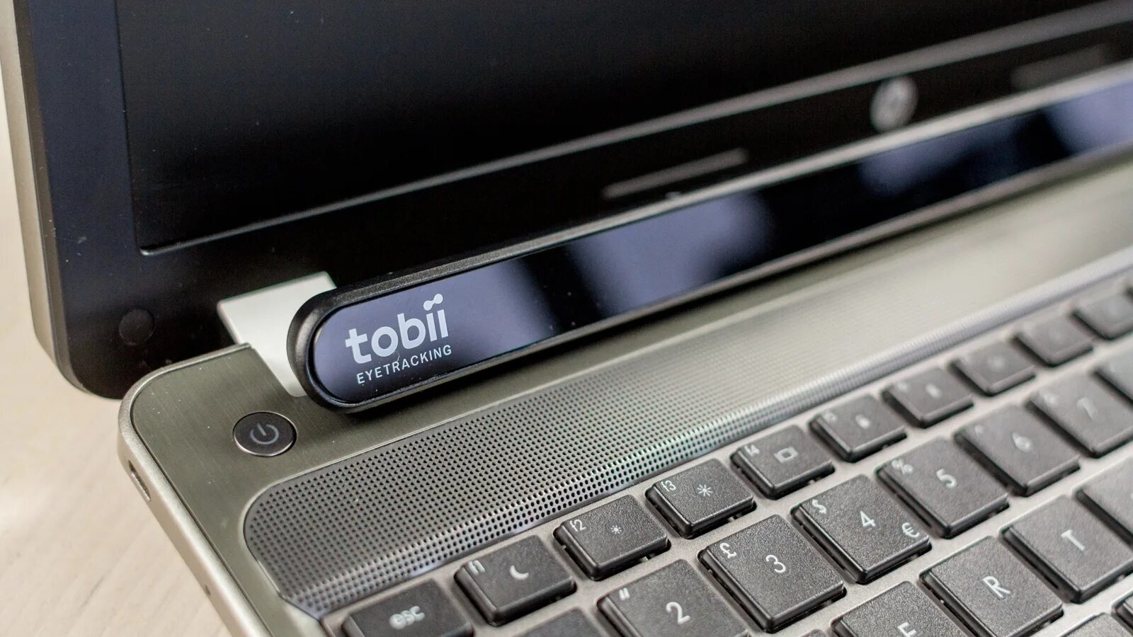 Eye tracker 4c. Айтрекер tobii. tobii глаз 4c. tobii eye tracking.