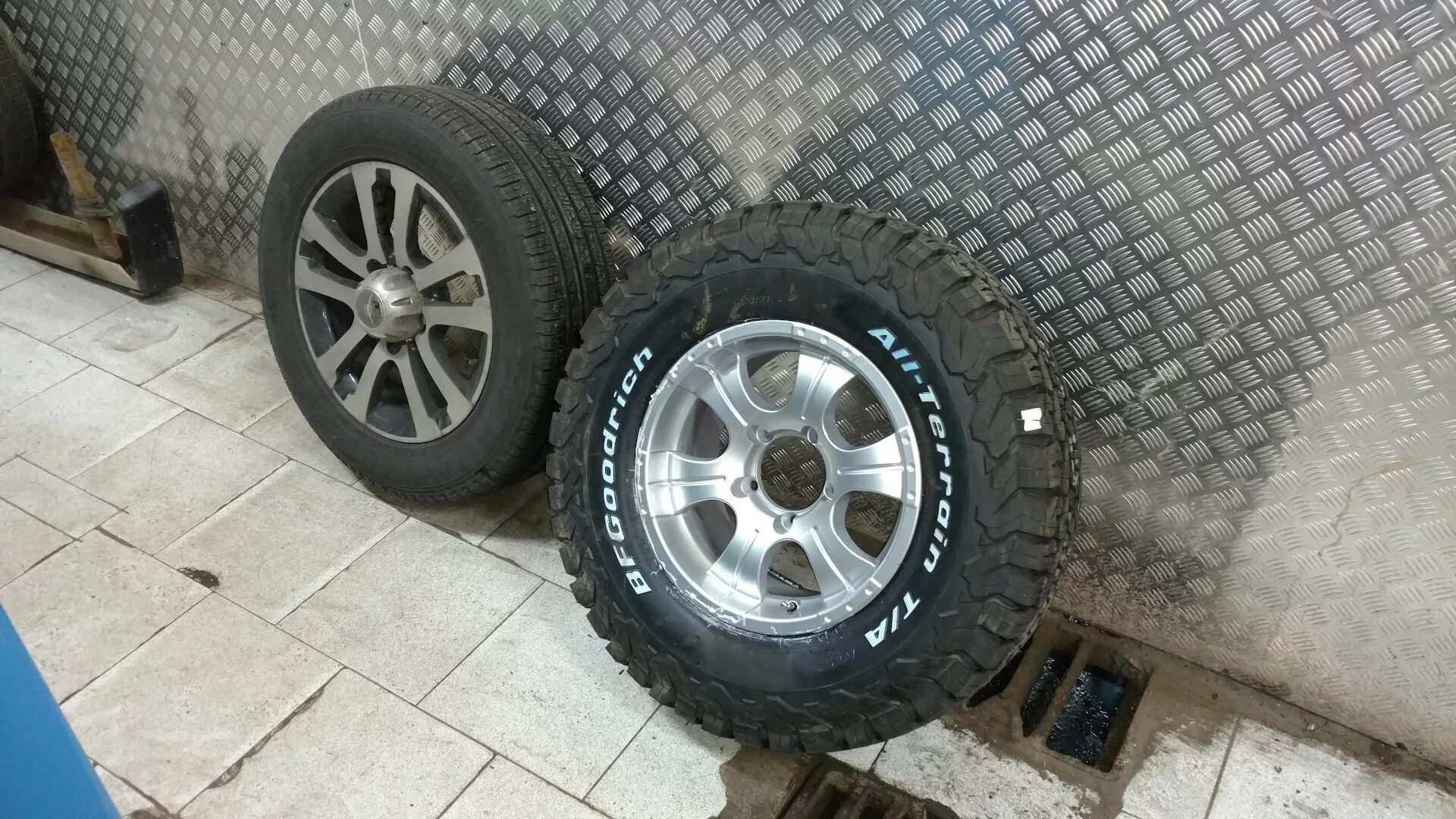 275/70 R16 на УАЗ Патриот. 265/70/16 УАЗ. Зимние шины 275/70/16 УАЗ Патриот. 245 70 16 На УАЗ пикап.