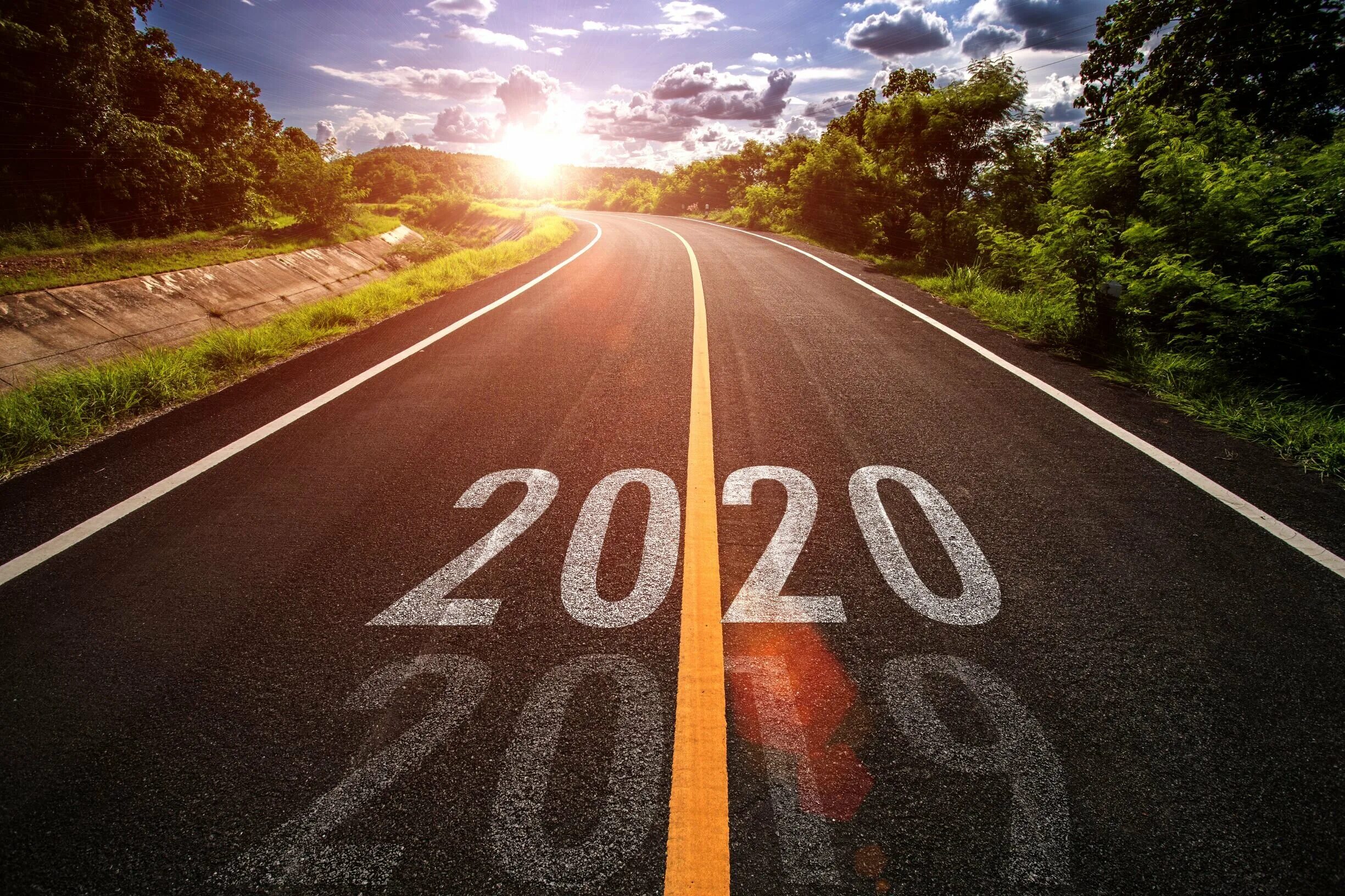 Изображение 2025. 2025 год. 2025 старт. открытки в дорогу. дорога старт.