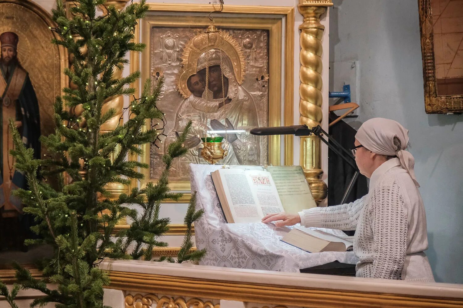 Сочельник 6 января 2024 года. Рождественский сопельник. Сочельник 6 января 2024 года. Сочельник 6 января 2024 года. Сочельник 6 января 2024 года.