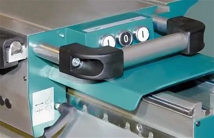 Ostermann alfa-400 станок. Robland z3200. форматно-раскроечный станок с роликовой кареткой. форматно-раскроечный станок ostermann alfa 400. шариковая каретка для форматно-раскроечного станка мака ks-3000.