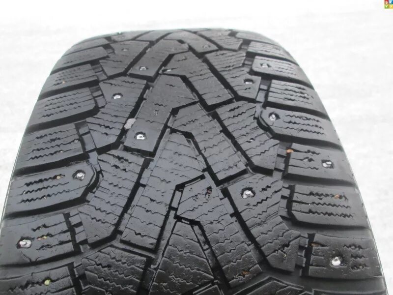 Пирелли айс отзывы зимние. Pirelli Ice Zero. Pirelli Winter Ice Zero. Пирелли айс Зеро 2 185/65/15. Pirelli Ice Zero 2.