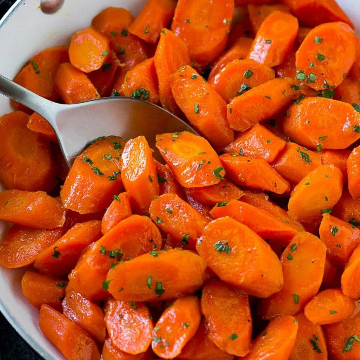 Как вкусно приготовить морковь. Блюда из моркови. Гарнир из моркови. Необычные блюда из моркови. Красивые блюда из моркови.