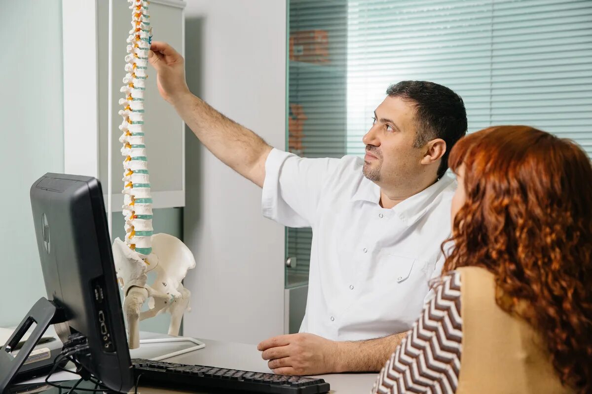 Костная клиника петрозаводск. Остеосаркома плечевой кости рентген. Остеосинтез аппаратом илизарова. Доброкачественные опухоли костей. Петрозаводск ул лизы чайкиной костная клиника.