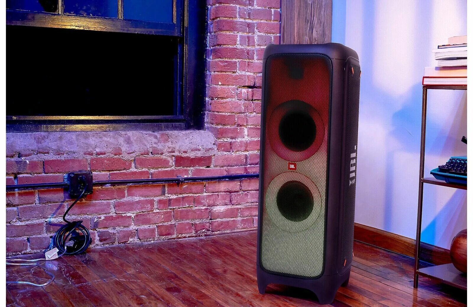 Jbl колонка с караоке. Колонка JBL PARTYBOX 1000. JBL PARTYBOX 1000 Black. JBL PARTYBOX 1000 1100. Акустическая система JBL PARTYBOX 1000 Black.