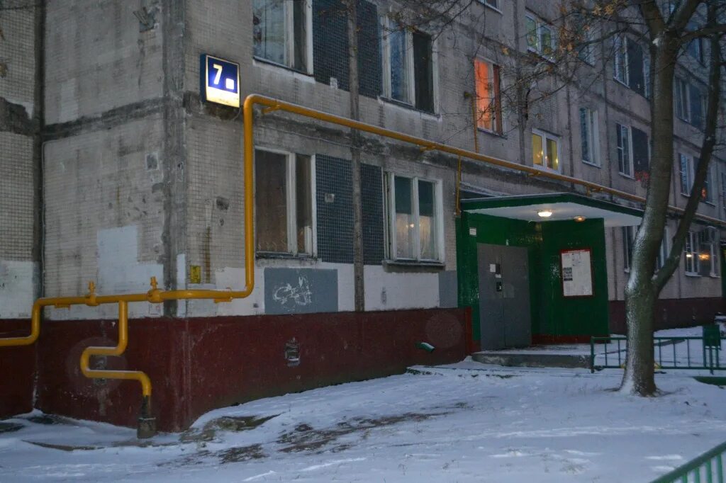 Москва, улица газопровод, д. Улица газопровод. Газопровод 11 жилищник чертаново. Улица газопровод 11 к 2. Газопровод 11 жилищник чертаново.